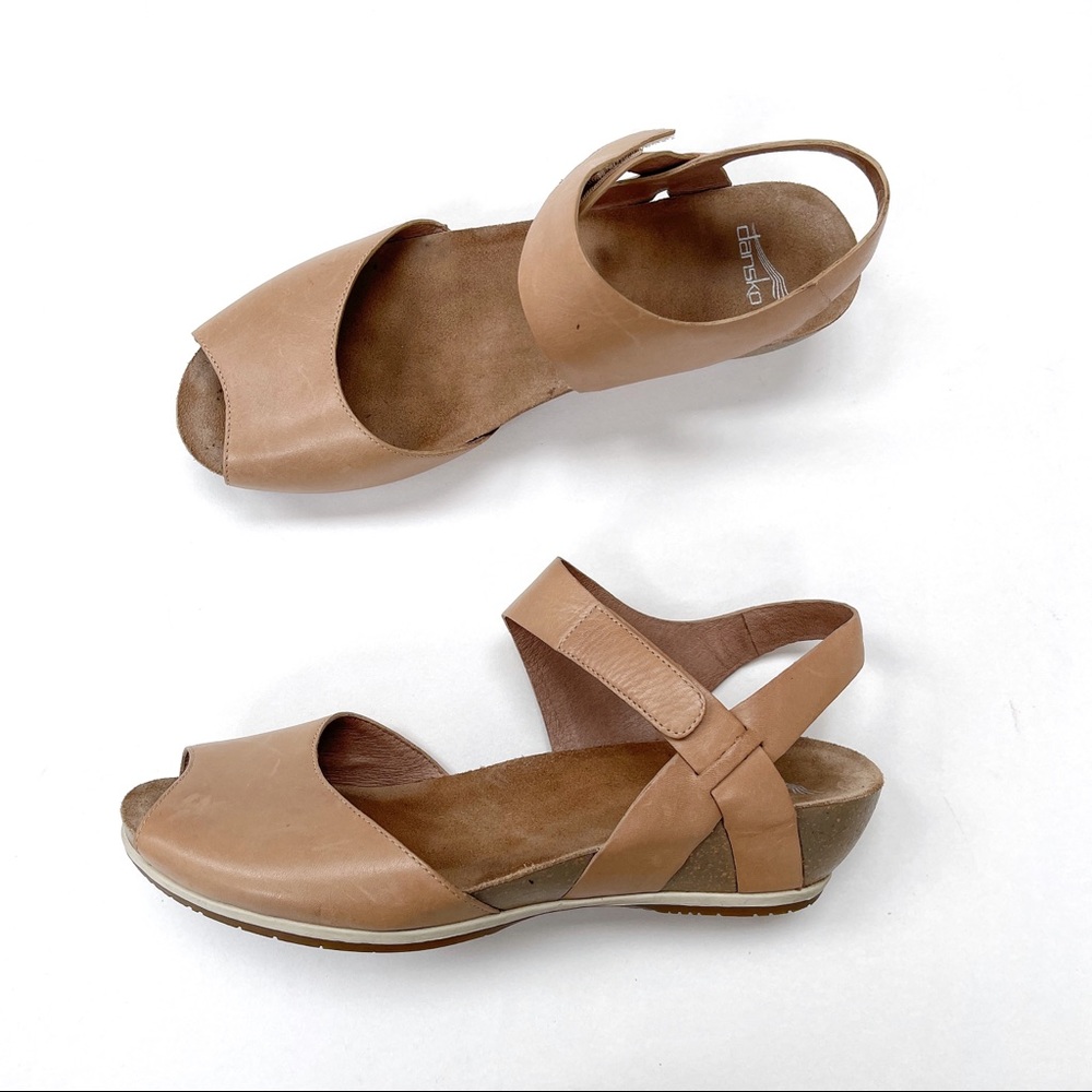 Dansko Vera Tan Wedge Velcro Strap Sandals 41